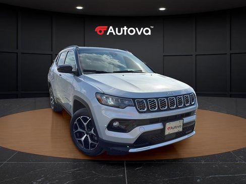 Used 2025 Jeep Compass Limited AWD/4WD image 7