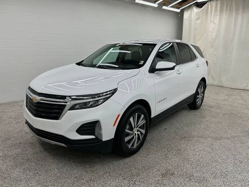 Used 2024 Chevrolet Equinox LT w/ LPO, Floor Liner Package FWD image 4