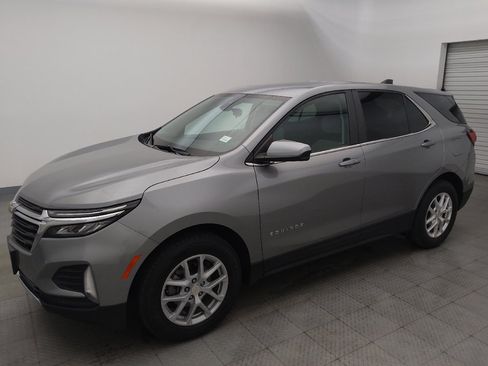 Used 2024 Chevrolet Equinox LT w/ Driver Convenience Package AWD/4WD image 2