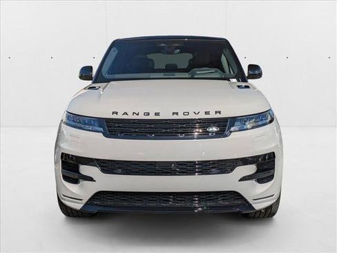 New 2025 Land Rover Range Rover Sport Dynamic SE image 6