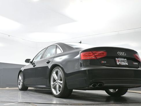 Used 2014 Audi S8 AWD/4WD image 59