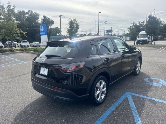 Certified 2023 Honda HR-V LX image 8