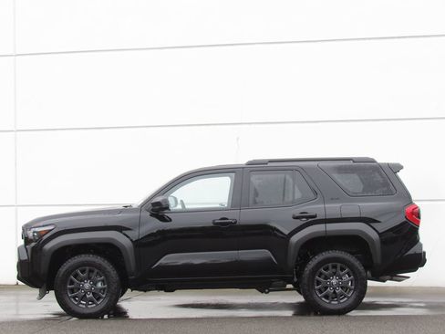 Certified 2025 Toyota 4Runner SR5 RWD image 4