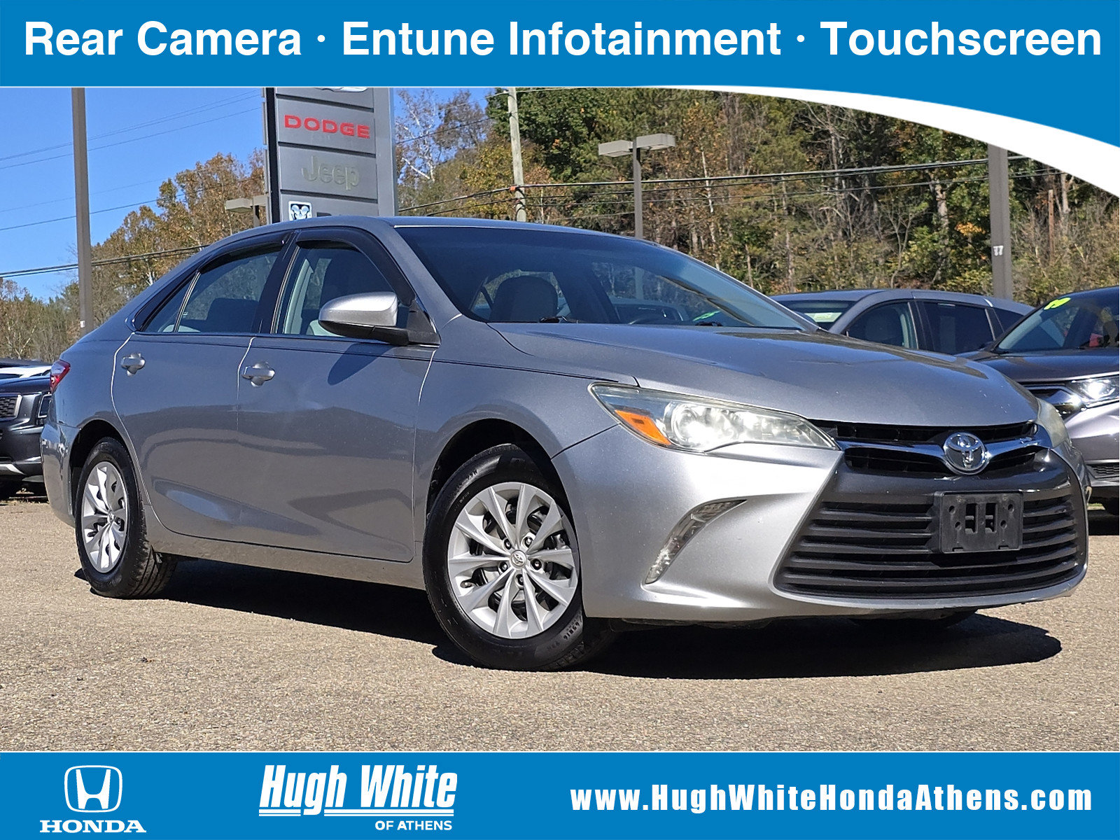 Used 2016 Toyota Camry LE FWD image 1