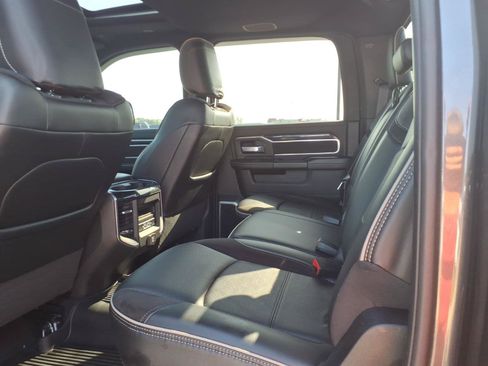 Used 2022 RAM 3500 Laramie w/ Night Edition AWD/4WD image 13
