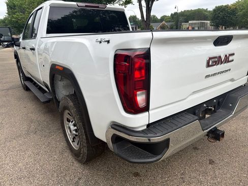 Used 2022 GMC Sierra 2500 Pro w/ Convenience Package AWD/4WD image 5