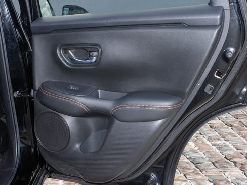 Certified 2023 Honda HR-V Sport image 32