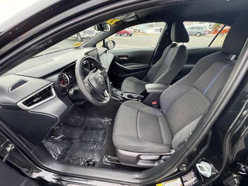 Used 2022 Toyota Corolla SE FWD image 9