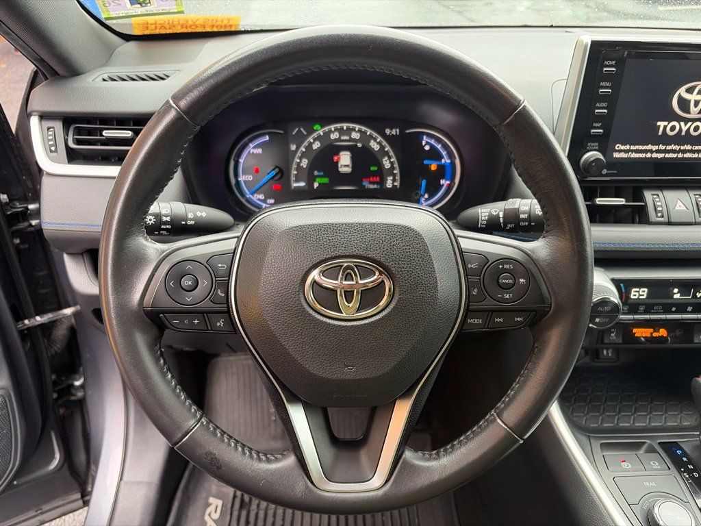 Used 2019 Toyota RAV4 XSE AWD/4WD image 20