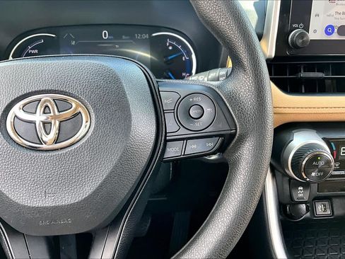 Used 2024 Toyota RAV4 XLE w/ Convenience Package AWD/4WD image 25