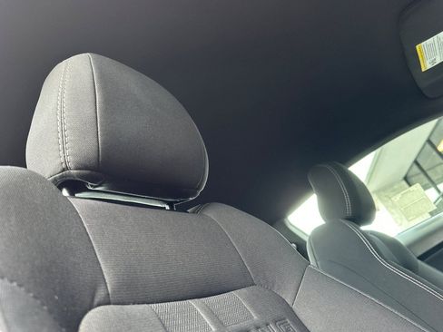 Certified 2019 Ford Mustang Coupe w/ Equipment Group 101A image 18