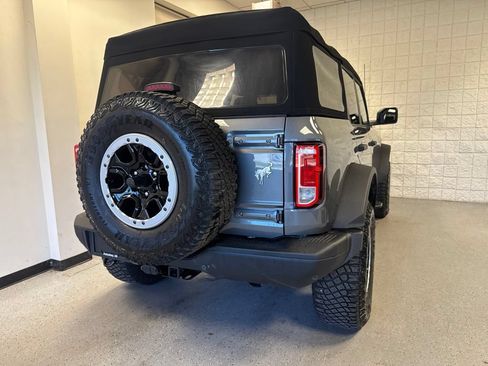 Used 2023 Ford Bronco Black Diamond w/ Sasquatch Package AWD/4WD image 45