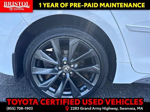 Certified 2024 Toyota Corolla SE w/ SE Premium Package FWD image 11