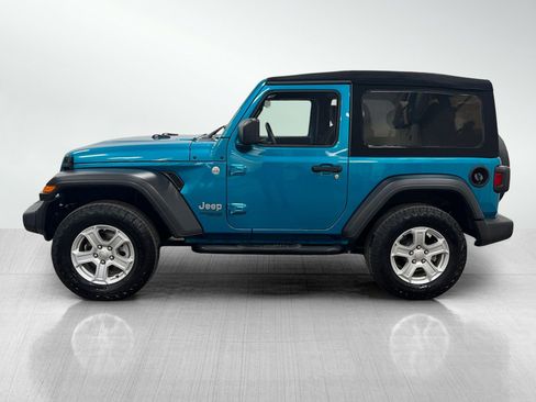 Used 2020 Jeep Wrangler Sport image 3