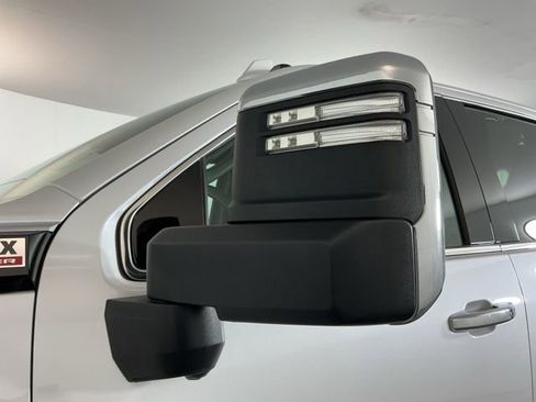 Used 2024 GMC Sierra 3500 Denali w/ Denali Reserve Package image 13