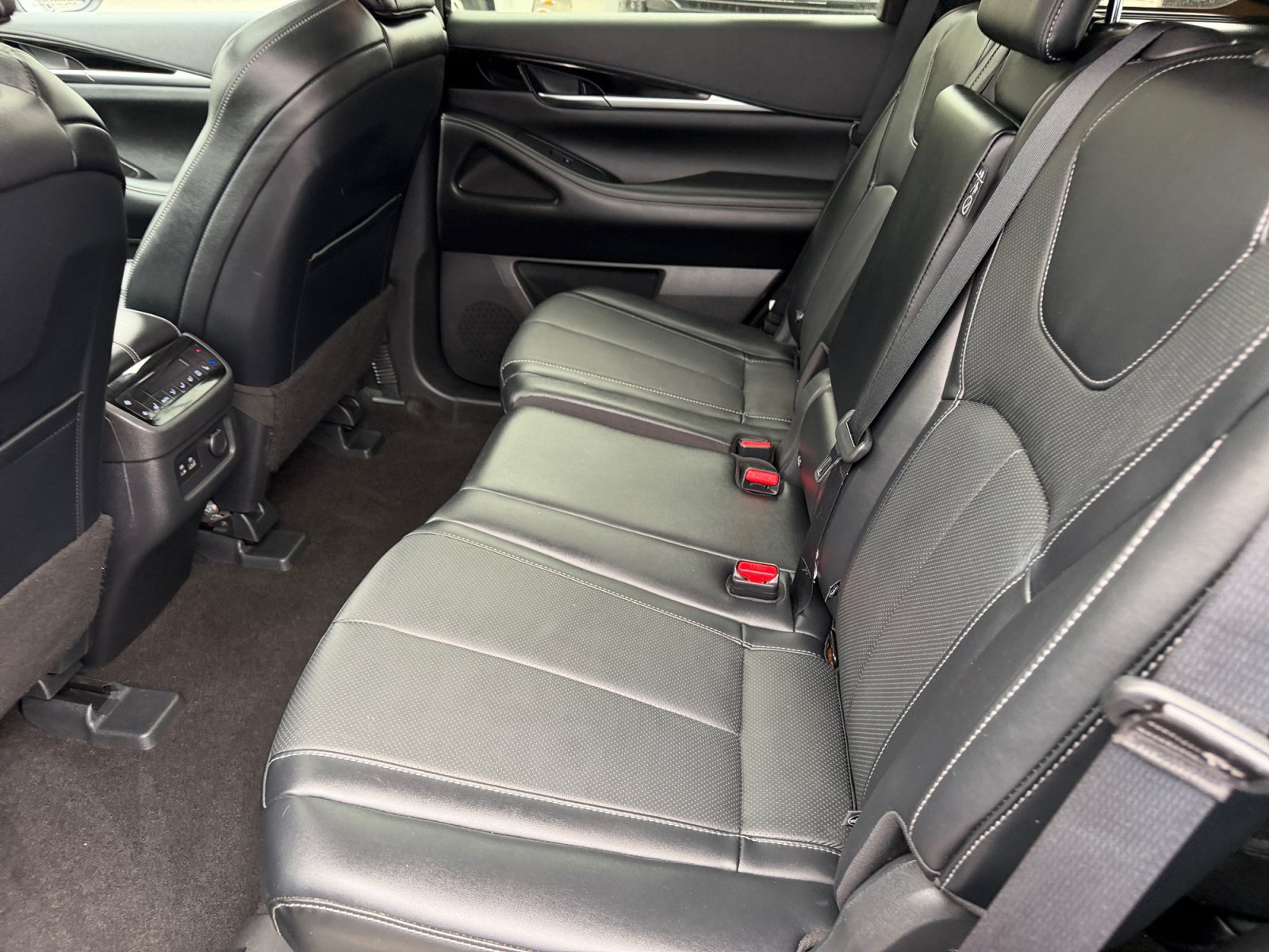 Used 2024 INFINITI QX60 Pure AWD/4WD image 16