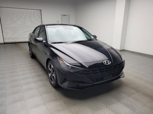 Used 2023 Hyundai Elantra SEL w/ Convenience Package FWD image 13