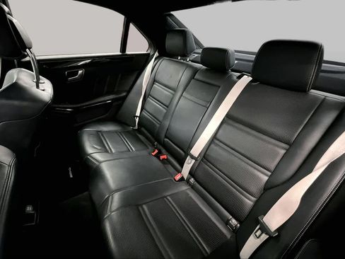 Used 2014 Mercedes-Benz E 63 AMG S-Model image 19
