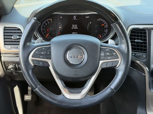 Used 2017 Jeep Grand Cherokee Overland RWD image 19