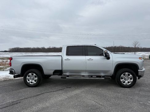 Used 2020 Chevrolet Silverado 2500 LTZ w/ LTZ Premium Package image 5
