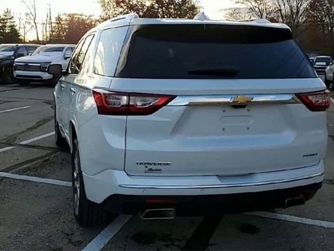 Used 2019 Chevrolet Traverse Premier w/ Driver Confidence II Package image 7