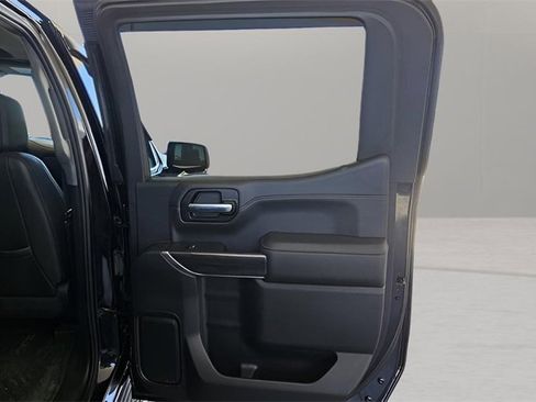 Used 2021 Chevrolet Silverado 1500 LTZ image 18
