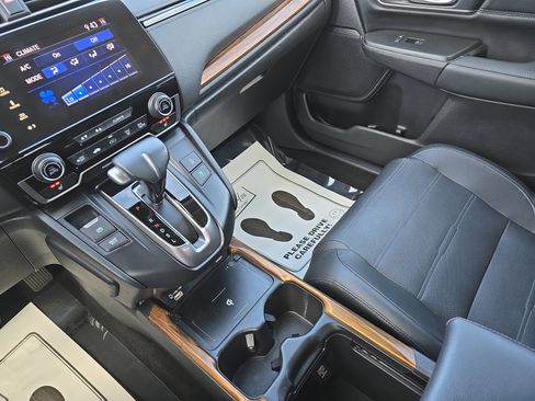Used 2020 Honda CR-V Touring image 26