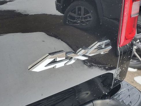 Certified 2019 RAM 1500 Limited image 26