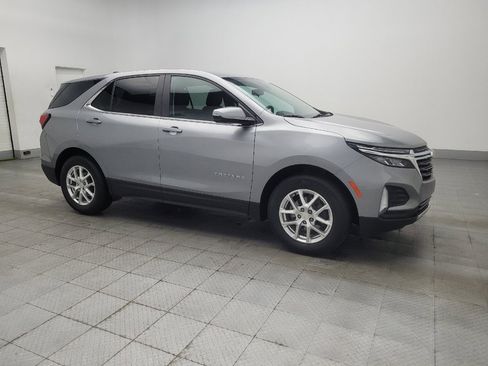 Used 2024 Chevrolet Equinox LT FWD image 11