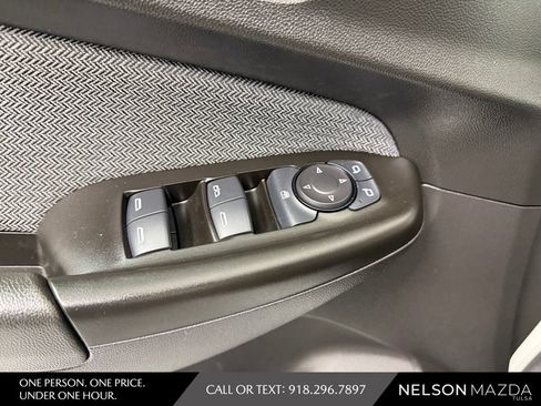 Used 2022 Chevrolet TrailBlazer LT w/ Convenience Package FWD image 21