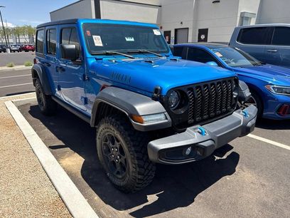 Used 2023 Jeep Wrangler Unlimited w/ Cold Weather Group