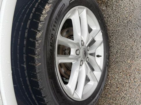 Used 2024 Dodge Durango GT AWD/4WD image 10