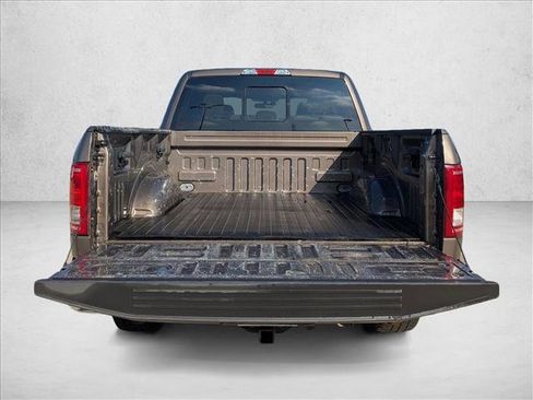 Used 2016 Ford F150 XLT w/ Equipment Group 302A Luxury image 19