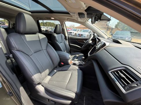 Used 2025 Subaru Ascent Touring AWD/4WD image 16