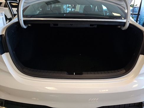 Certified 2023 Kia Forte LXS w/ LXS Technology Package image 27