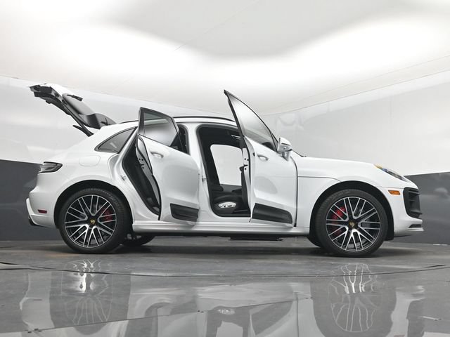Used 2023 Porsche Macan GTS AWD/4WD image 7