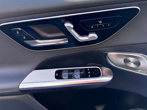 New 2026 Mercedes-Benz GLC 300 4MATIC image 19