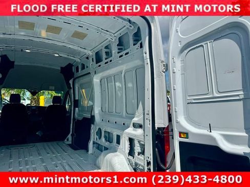 Used 2023 Ford Transit 250 148 High Roof RWD image 28