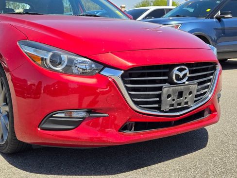 Used 2018 MAZDA MAZDA3 Touring FWD image 7