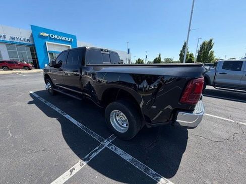 Used 2025 RAM 3500 Tradesman AWD/4WD image 18