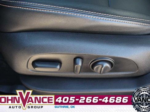 Used 2020 GMC Terrain SLT w/ Preferred Package image 26