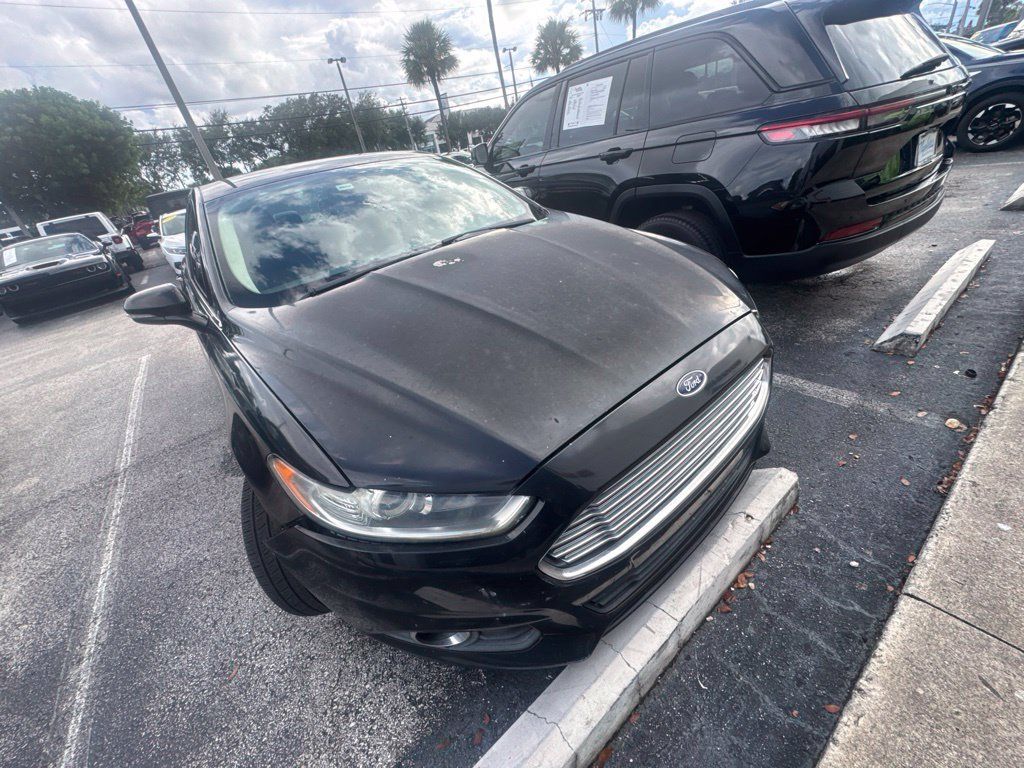 Used 2013 Ford Fusion SE FWD image 19