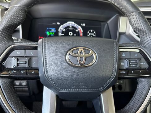Used 2024 Toyota Tundra Limited AWD/4WD image 10