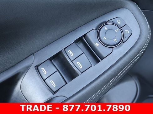 Certified 2024 Buick Encore GX Sport Touring image 11