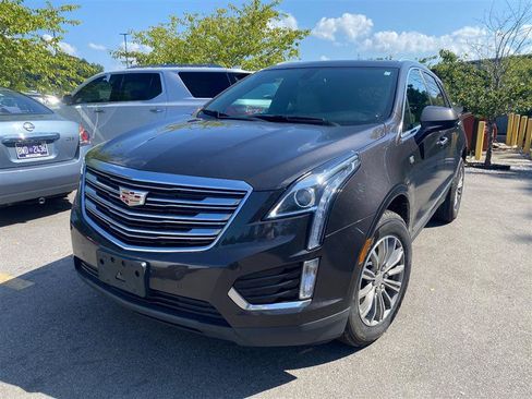 Used 2017 Cadillac XT5 Luxury FWD image 1