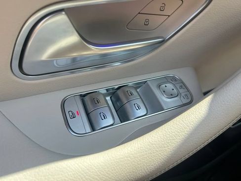 Used 2026 Mercedes-Benz GLE 450 4MATIC Coupe image 17