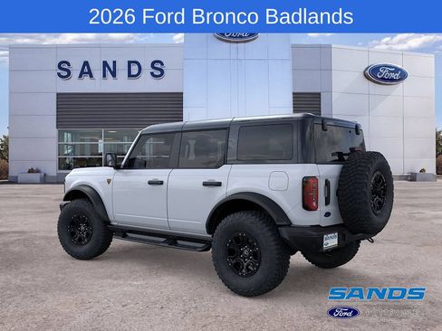 New 2026 Ford Bronco Badlands w/ Sasquatch Package AWD/4WD image 4