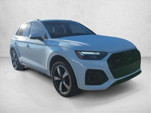 Used 2023 Audi Q5 2.0T Premium Plus image 3