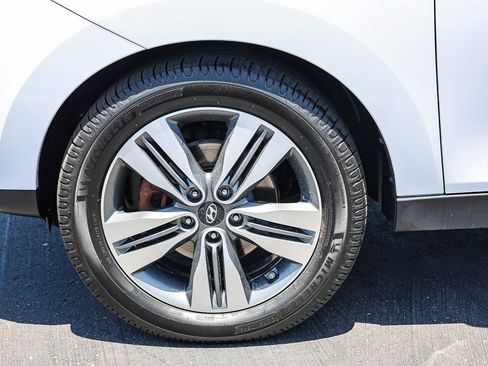 Used 2015 Hyundai Tucson Limited FWD image 28