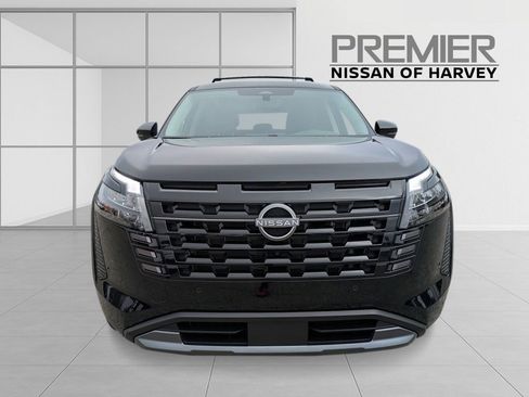 New 2026 Nissan Pathfinder SL FWD image 8